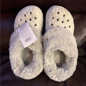 Rare Women’s Crocs🩷